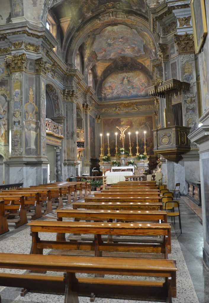 Interno chiesa